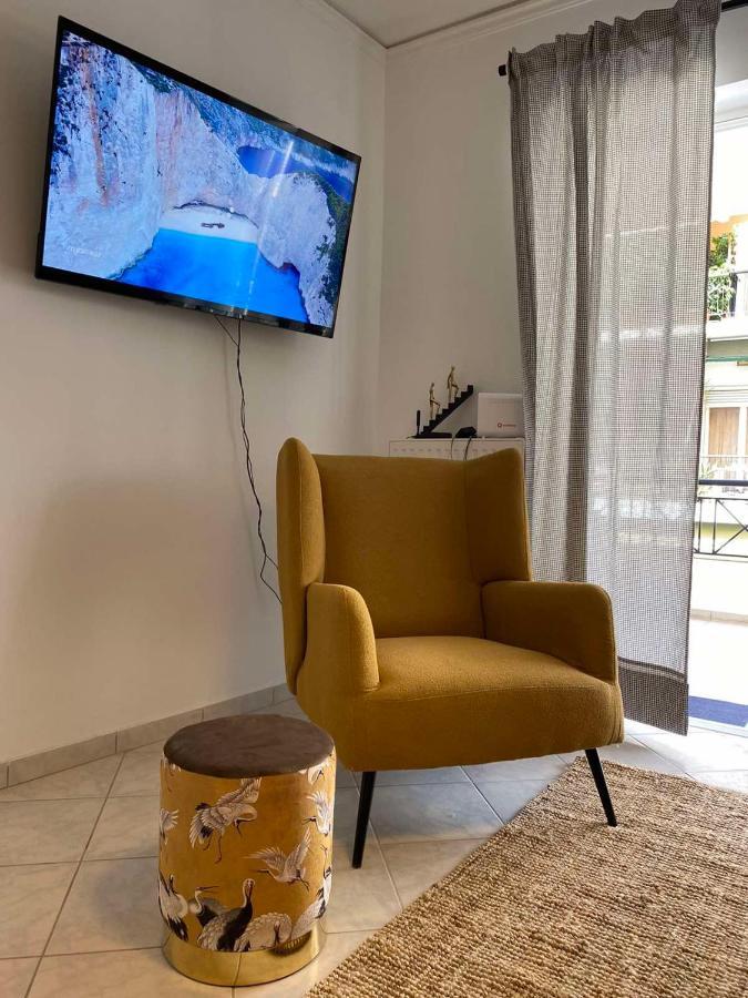 2 Bd Top Floor Aprt With Acropolis View Αθήνα Εξωτερικό φωτογραφία