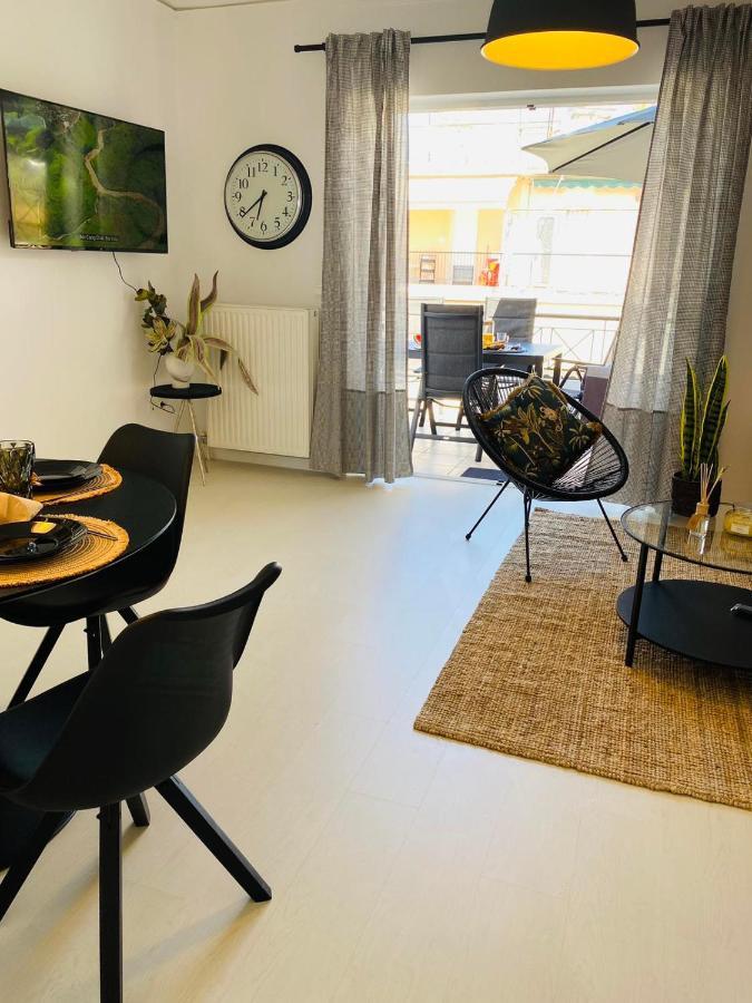 2 Bd Top Floor Aprt With Acropolis View Αθήνα Εξωτερικό φωτογραφία